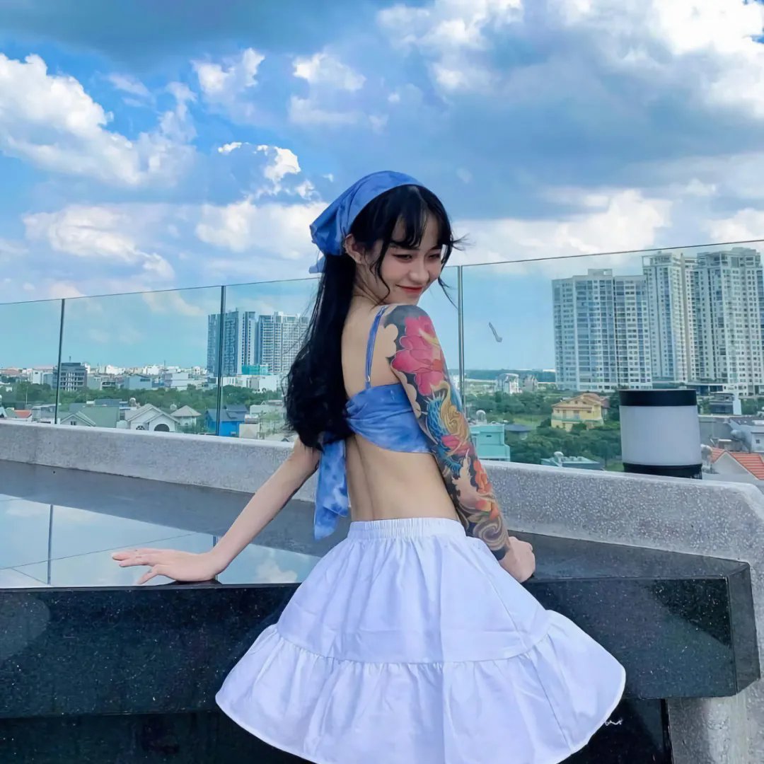 关于她的二三事
